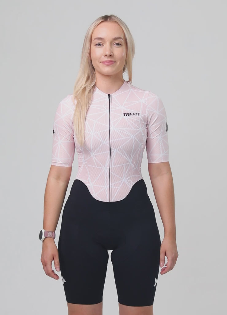 360 degree view of the TRI-FIT GEO CORAL Women's triathlon suit